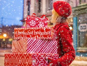 Berlin, Ohio Christmas Shopping Under the Stars